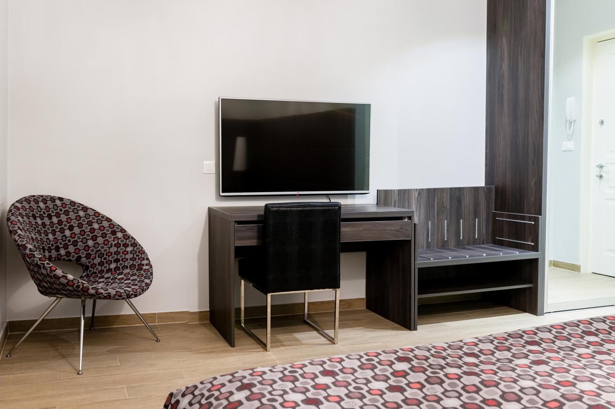 Wh Apartments Ljubljana Luaran gambar