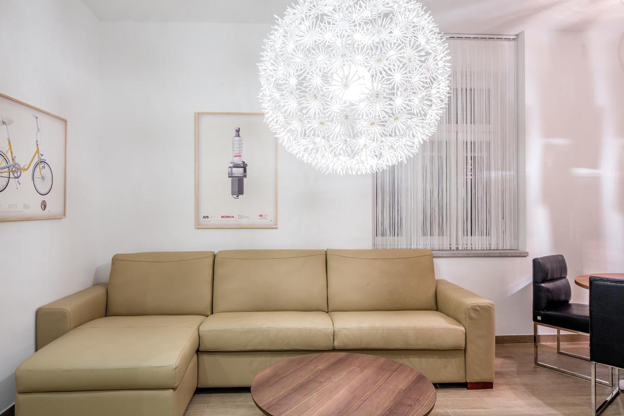 Wh Apartments Ljubljana Luaran gambar