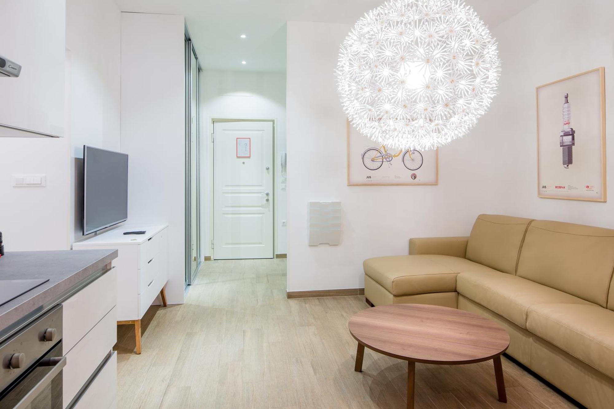 Wh Apartments Ljubljana Luaran gambar